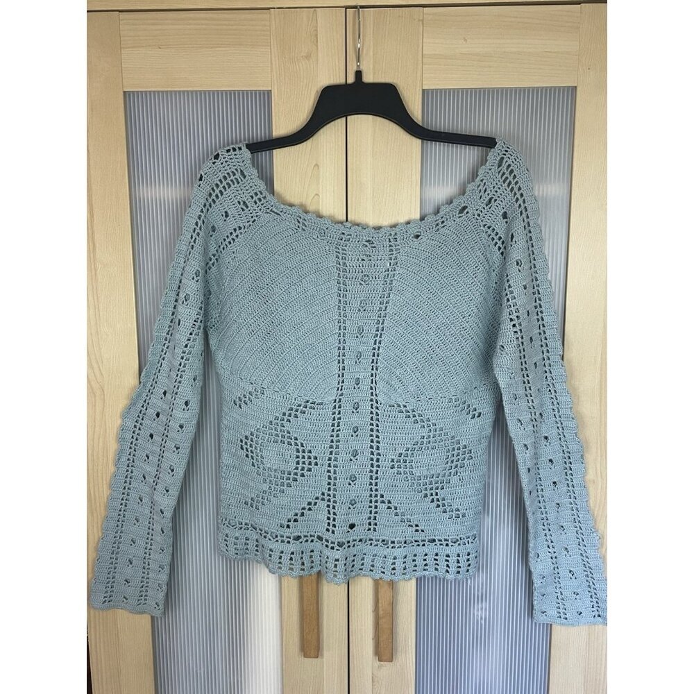 No Boundaries Blue Crochet Cable Knit Sweater Sz M Retro Bell Sleeve 70s‎ Casual
